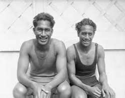 Wakiki is an ideal spot for surfers and maybe even called the home of modern surfing. Duke Kahanamoku, often dubbed 